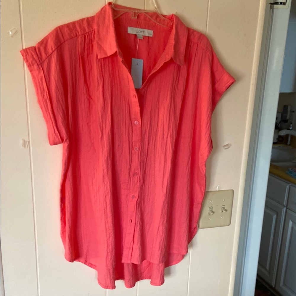 LOFT Coral Short Sleeve Notched Collar Button Down Shirt NWT